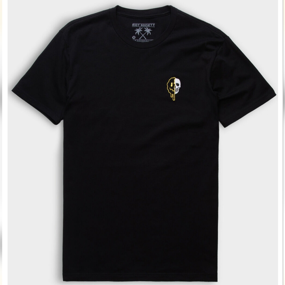 Riot Society - Smile Skull Drip Embroidered Shirt Short Sleeve Crew Neck Tee